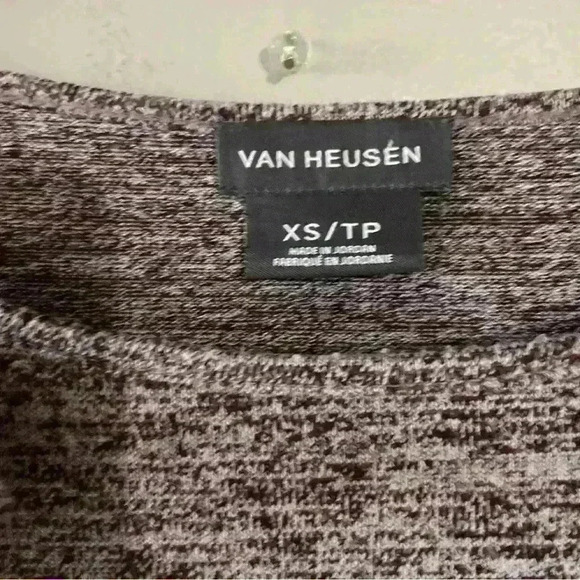 Van Heusen Women’s Short Sleeve Shirt Purple Size XS - Picture 2 of 3